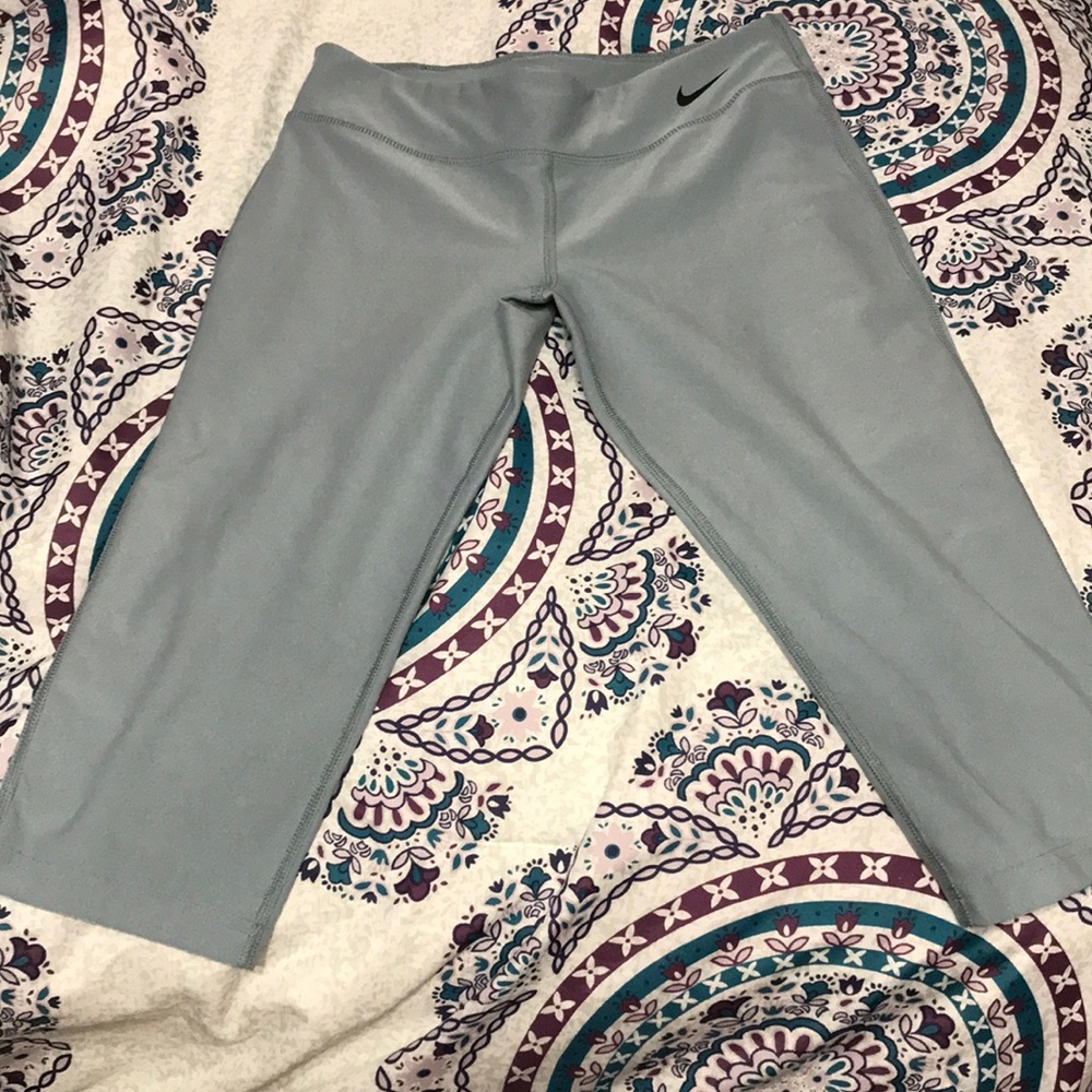 Nike Capri leggings